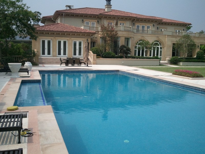 盈泉别墅泳池建造