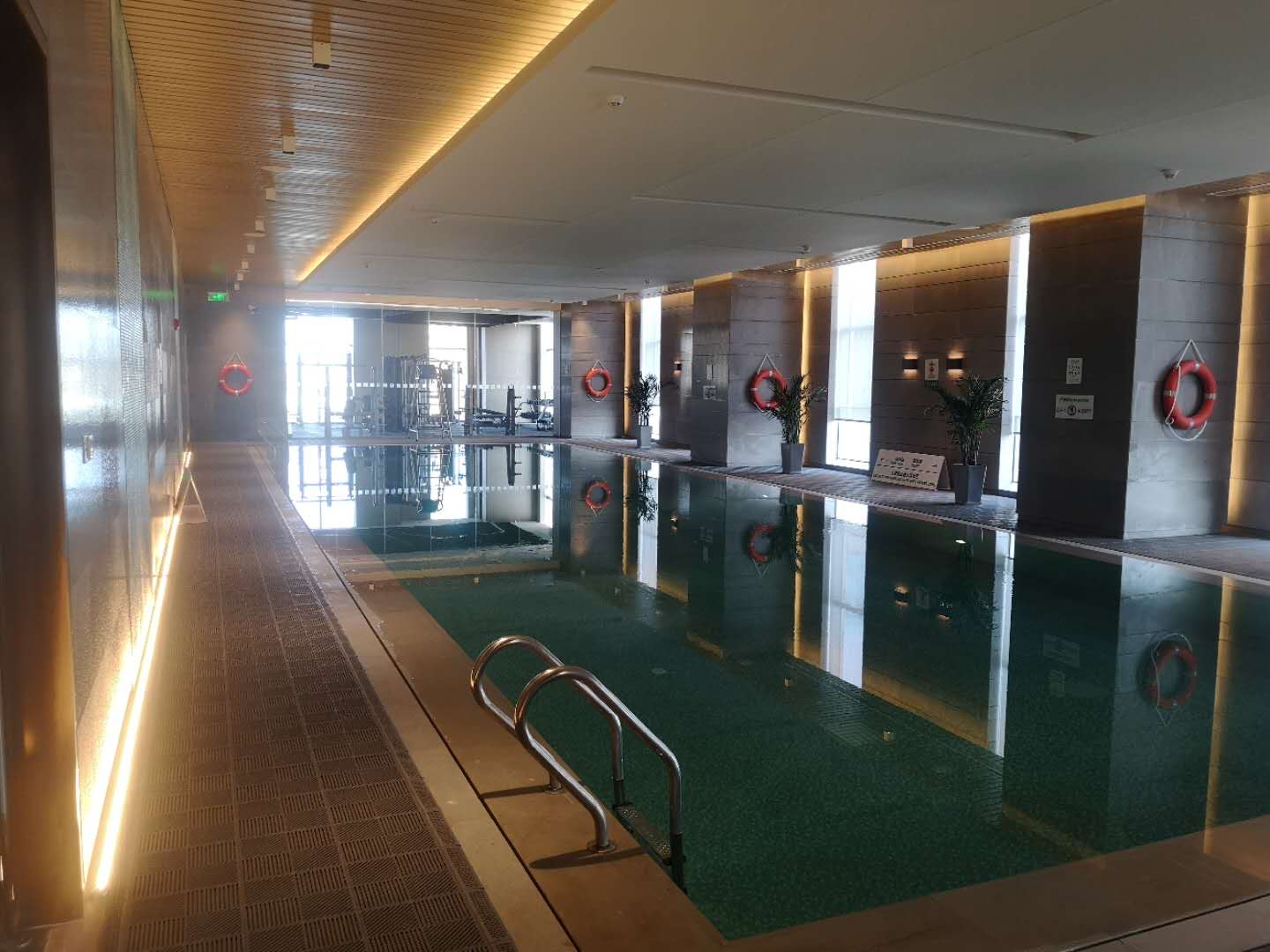 上海盈泉泳池设备工程