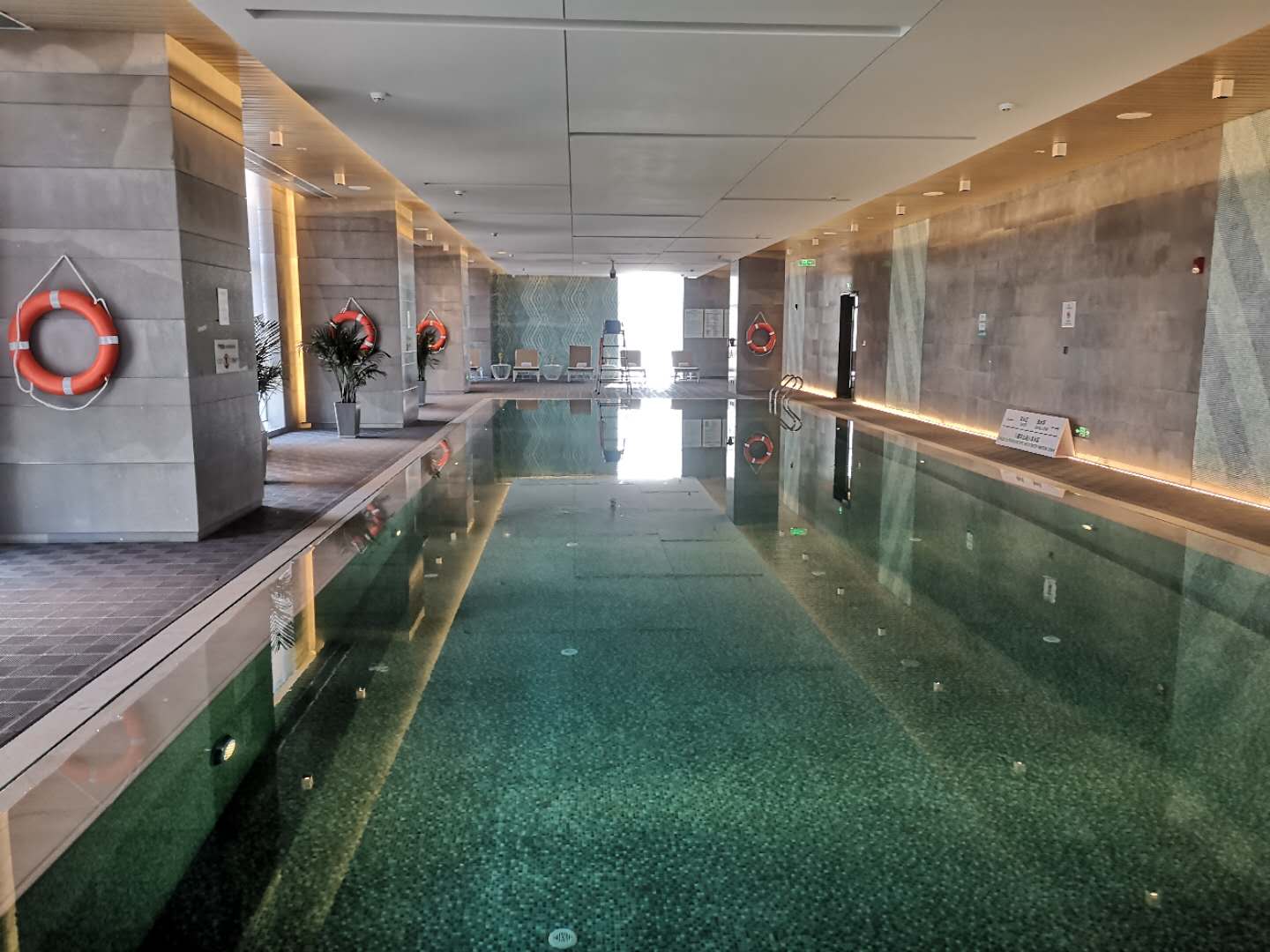 上海盈泉泳池工程